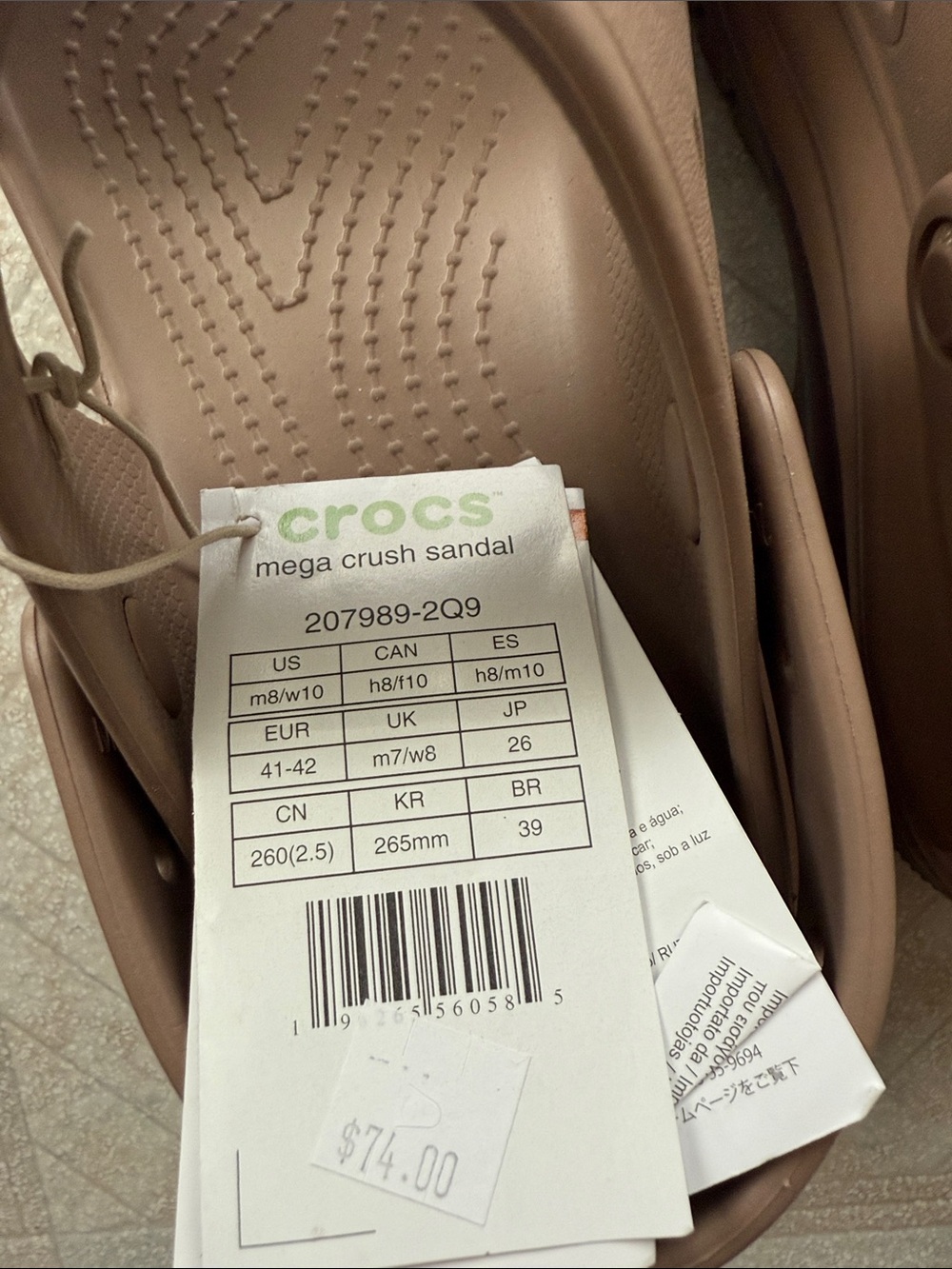 CROCS Woman’s beige size 10 W Sandel - Picture 9 of 12
